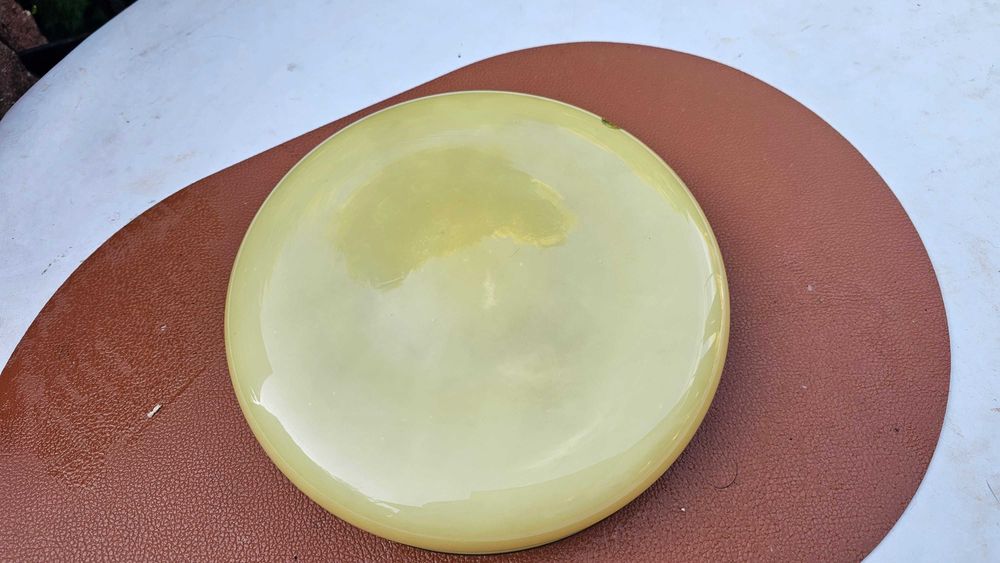 Art deco,klosz miodowy śr.montażowa 20,5 cm.uranowy