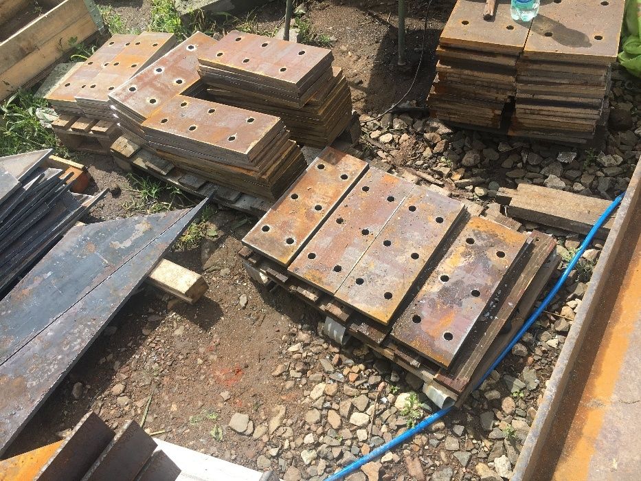 Konstrukcje stalowe, kratownice dachowe, dźwigary, spawanie, hala,