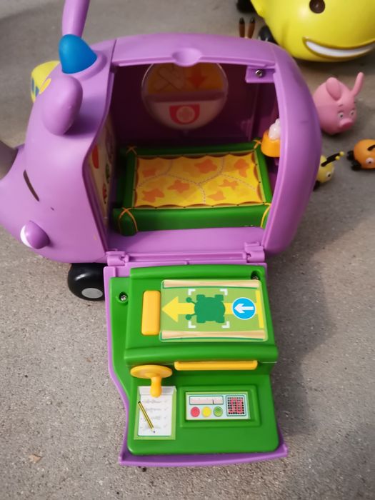 Vendo conjunto completo brinquedos