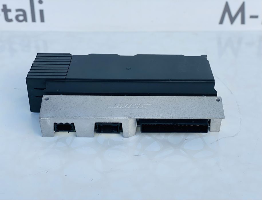 Audi A6 C6 Ауді підсилювач звуку усілок Bose 4F0 035 223 F розборка