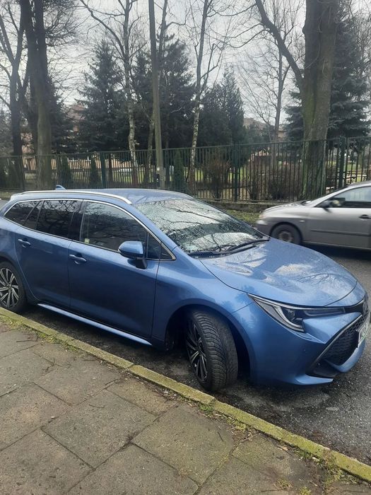 Toyota Corolla Pierwszy wlasciel - samochod w kolorze - w sam raz na szare dni :)