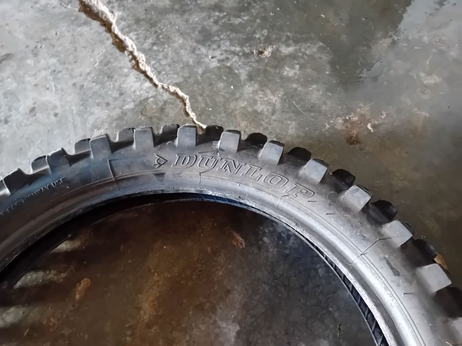 Pneu Dunlop 110/90/19