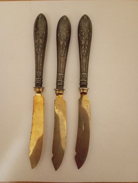 Столові прибори старі