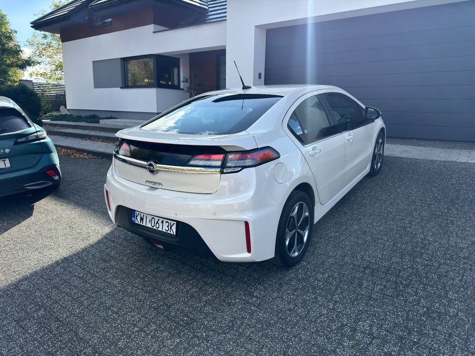 Opel Ampera