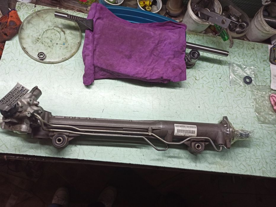 Рулевая рейка на   Volkswagen Touareg Audi Q7 Porsche Cayenne