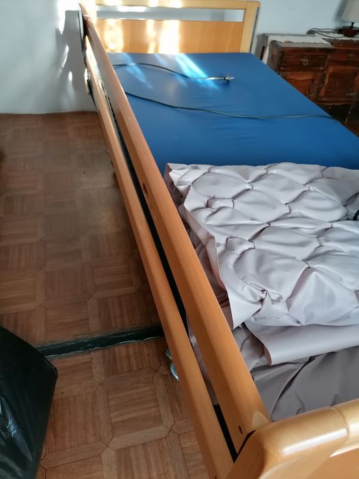 Cama articulada elétrica
