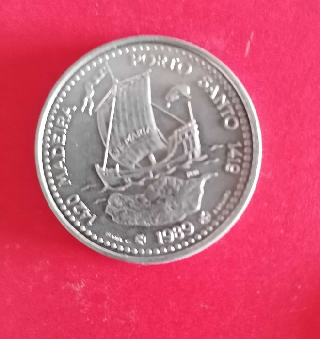 11 moedas comemorativas de 100 escudos