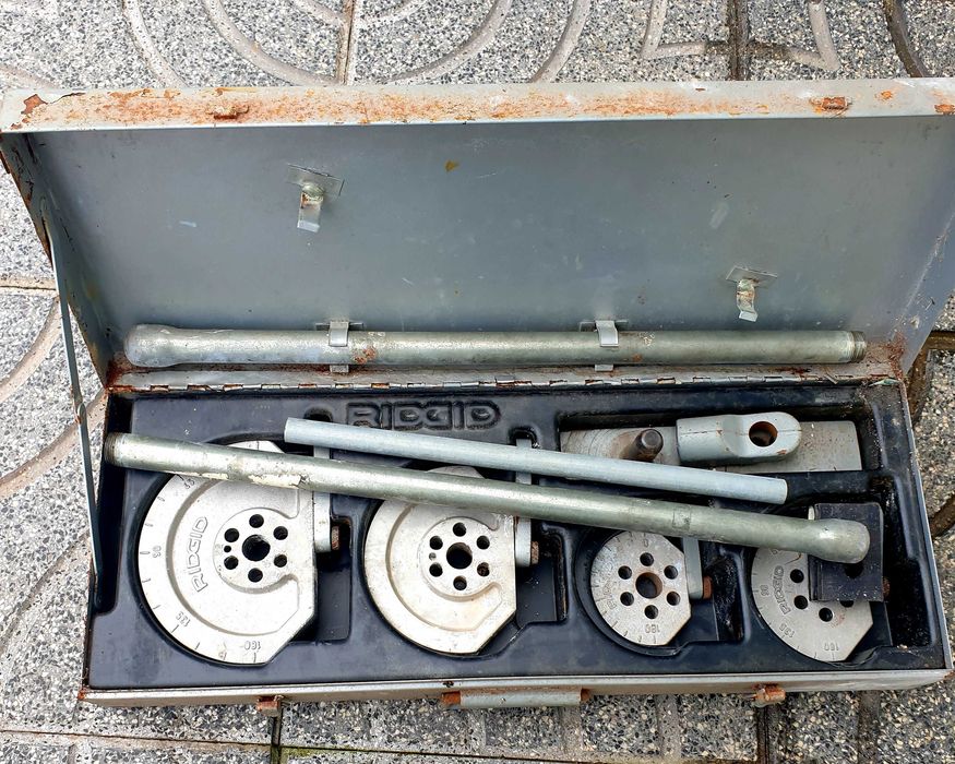 maquina dobrar tubo Ridgig 370 prof.