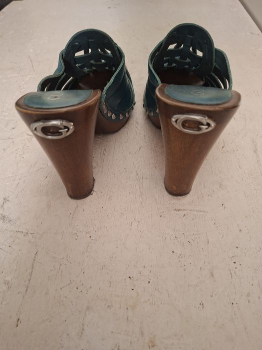 Socas/mules da Guess azuis