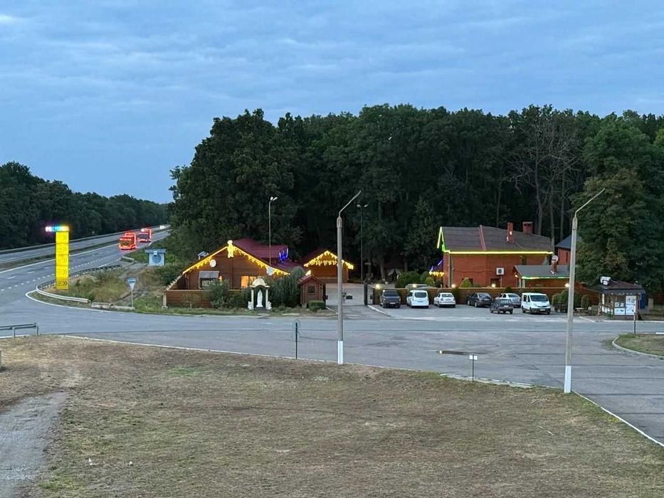 Ресторан, готель, електроАЗС на трасі Е-95