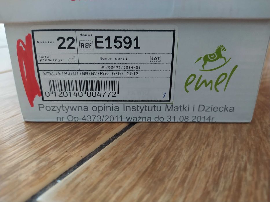Buty dziewczęce roczki Emel r. 22
