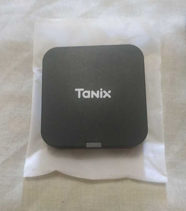 TV box Tanix TX1 Mini 2/16GB,прошивка slimbox AndroidTV! Уже настроен!