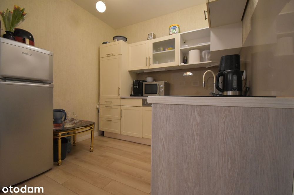 Mieszkanie 2 pokojowe na 1 piętrze bezczynszowe w samym centrum! 49m2