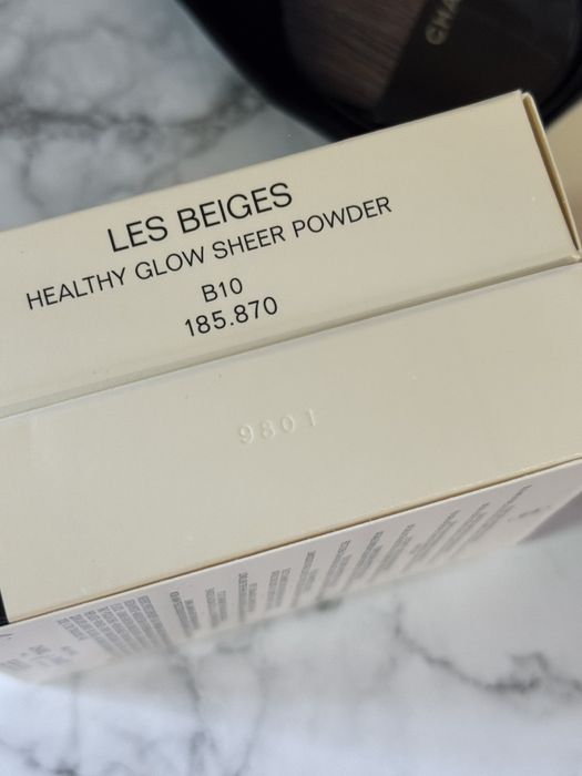 Пудра для обличчя Chanel B10