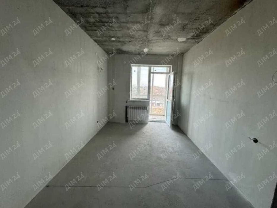 ЖК Пелюстковий, велика однокімнатна на середньому поверсі!