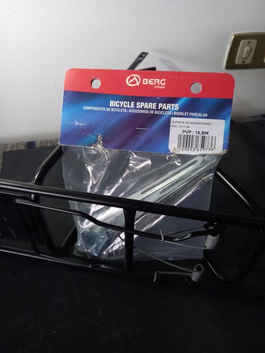 Suporte de bagagem e alforges bicicleta