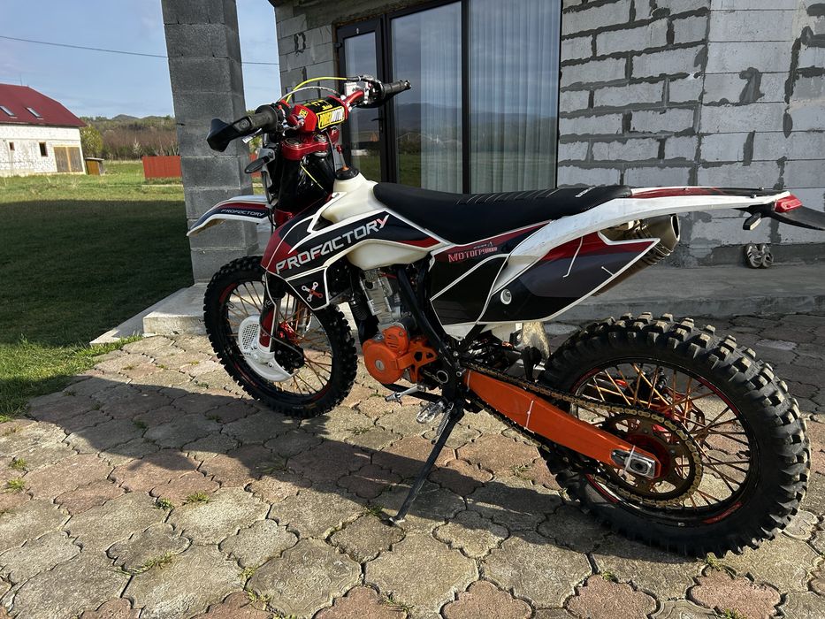 Мотоцикл EXDRIVE