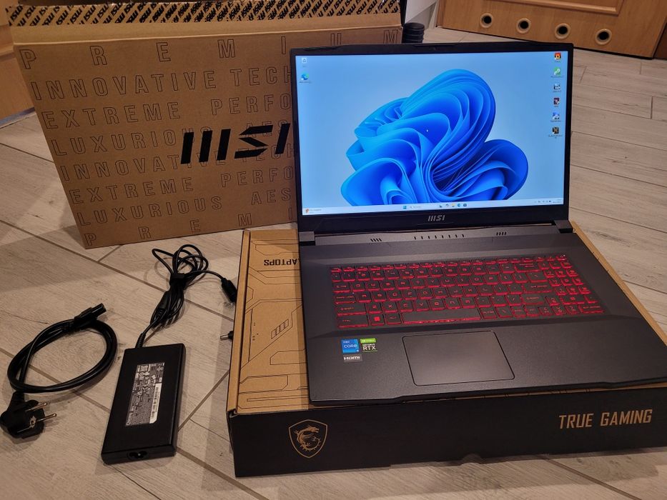 Laptop do gier NOWY MSI Katana 17,3'' i5-12450H/RTX 3050ti/16GB/144HZ