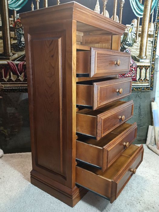 Móvel de madeira sólida com 5 gavetas, ideal para guardar roupas e ace