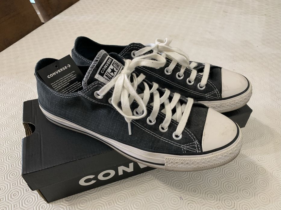 Vendo Converse Preto