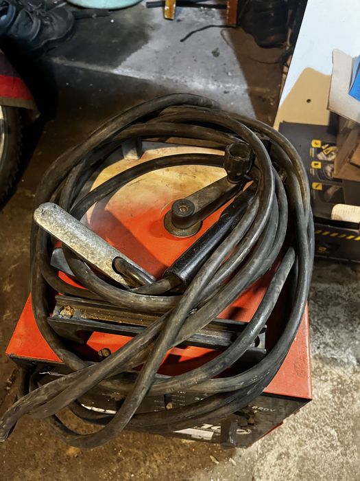 Spawarka transformatorowa Besterka 2100