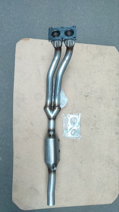 Приемная труба в сборе, катализатор Шкода Октавия Фольксваген Гольф 4