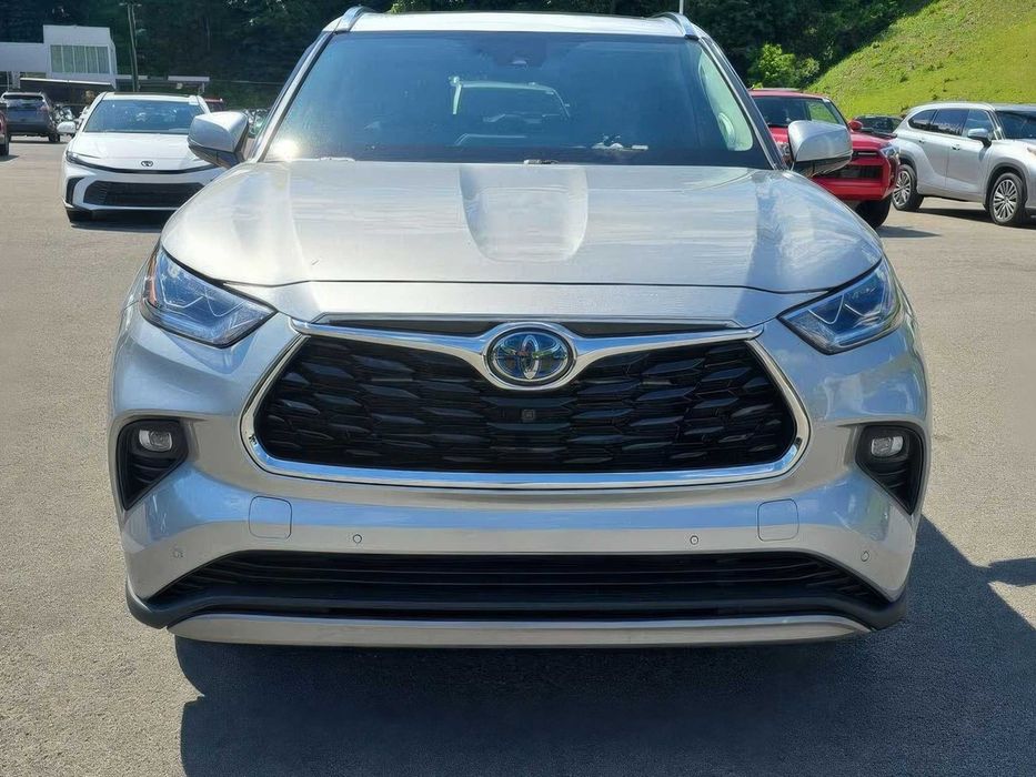 Toyota Highlander Hybrid Platinum      2022