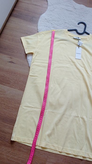 T-shirt żółty długi Pieces