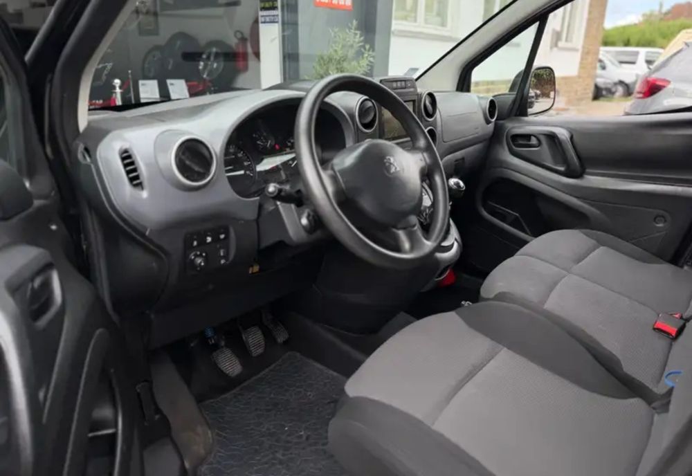 Peugeot Partner 3 lugres 120cv 6 vel.