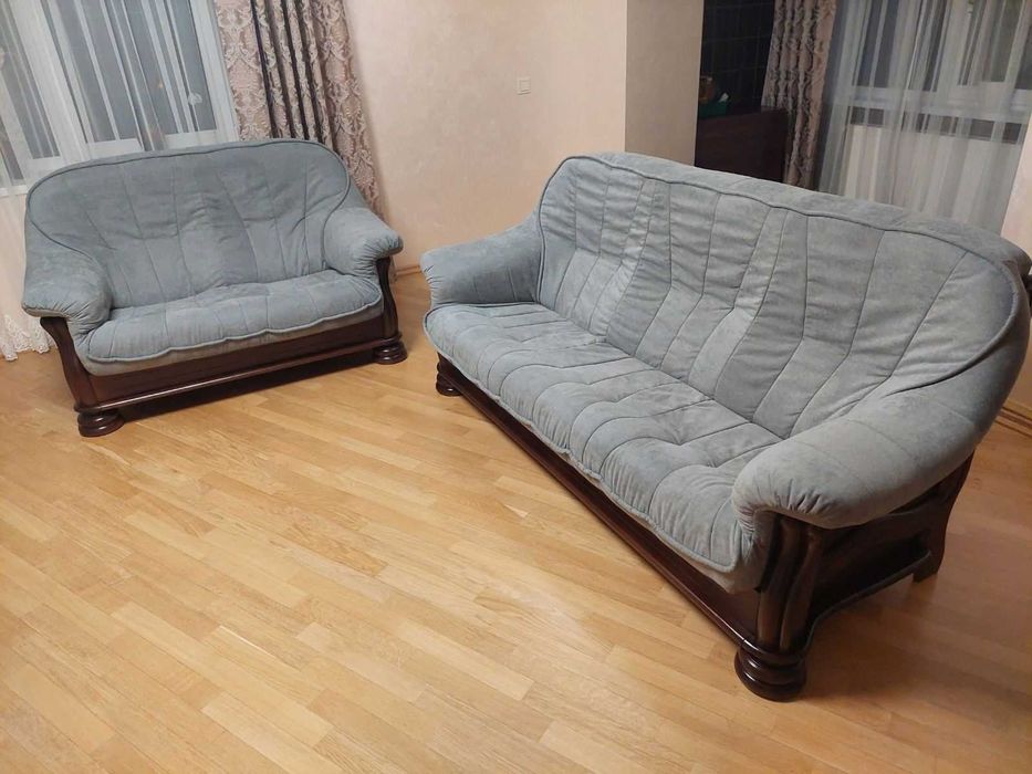 продам 2 дивани в ідеальному стані