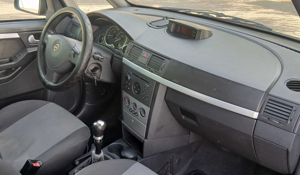 Opel Meriva 2004