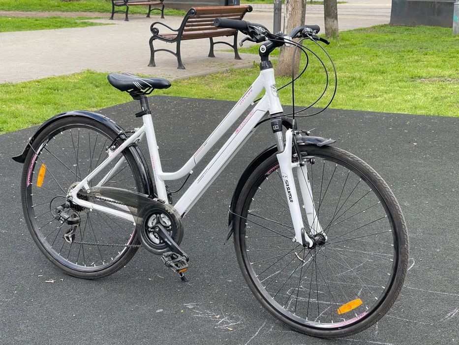 Продам велосипед, супер хороший ,колеса 28