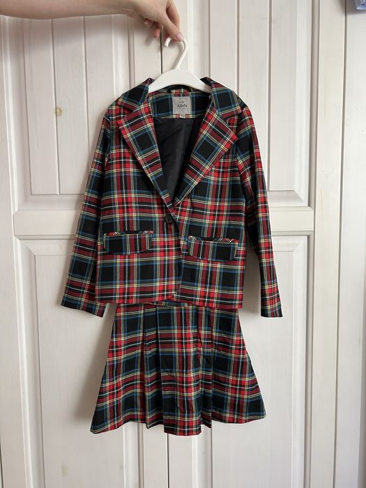 Школьный костюм на девочку Aron