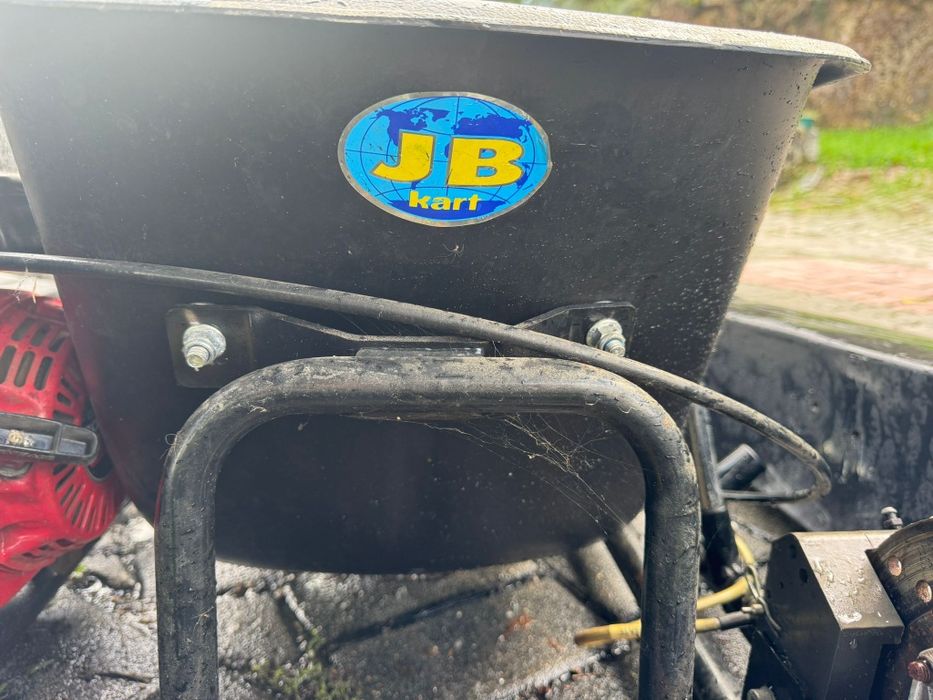 Vendo Kart de Lazer JB/Deutsch Motor c/ Motor Honda GX200 (6.5HP) + Ki