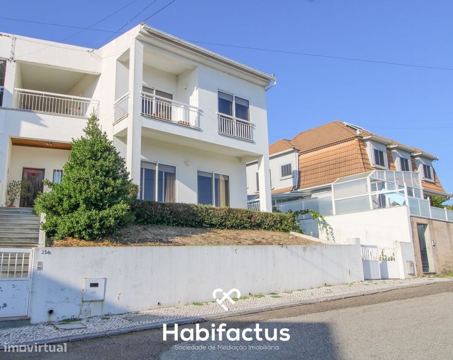 T4 Semi-Detached House in Quinta de Belém, Viseu