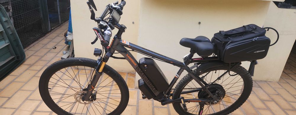 Bicicleta eletrica aceito retoma