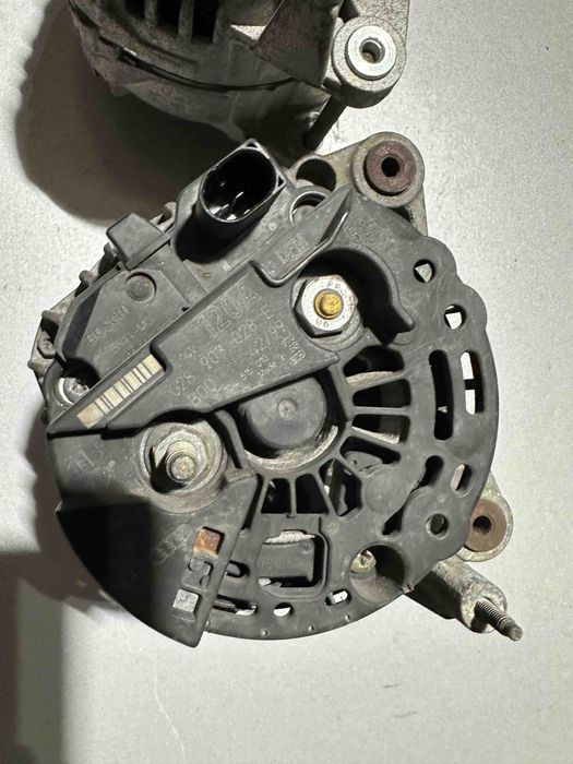 Генератор 120a, VW passat b5, caddy, sharan, touran Audi TT 028903028e