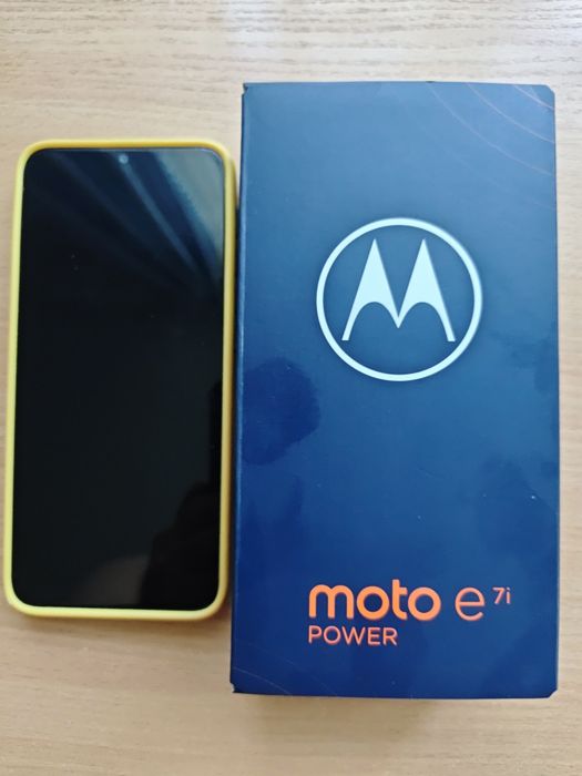 Смартфон Motorola e 7i power