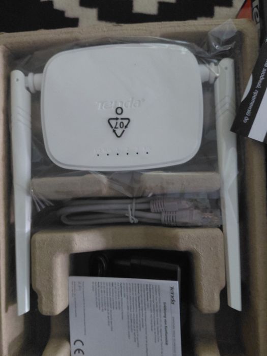 Роутер Tenda N 301
