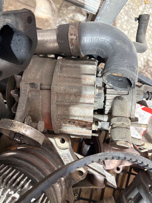 Motor Nissan Td27 com bom a mecânica