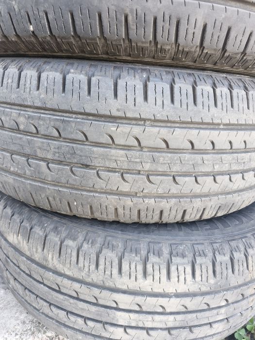 Продам комплек 215 65 16.гудієр