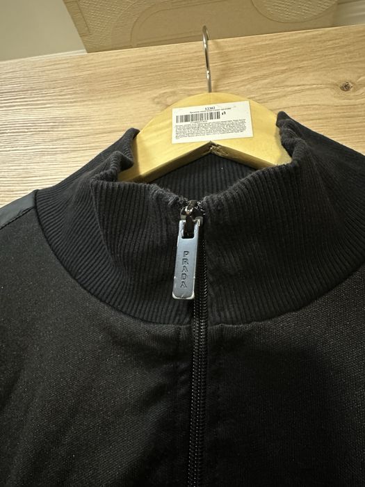 Оригінальна чоловіча кофта Prada