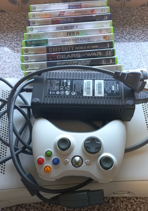 Xbox 360/10 jogos/1 comando