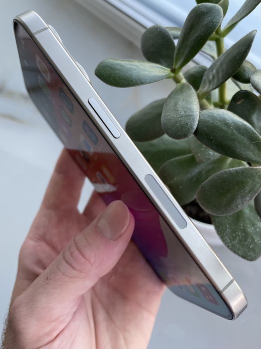 Новий Open Box iOS 17 Apple iPhone 15 Pro Natural 128 Gb Never Lock