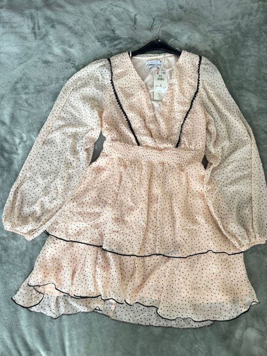 Продам нову сукню Reserved