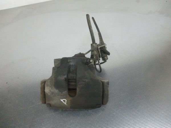 Pinça travão / maxila de travão frente direita VOLKSWAGEN Passat (3B3)