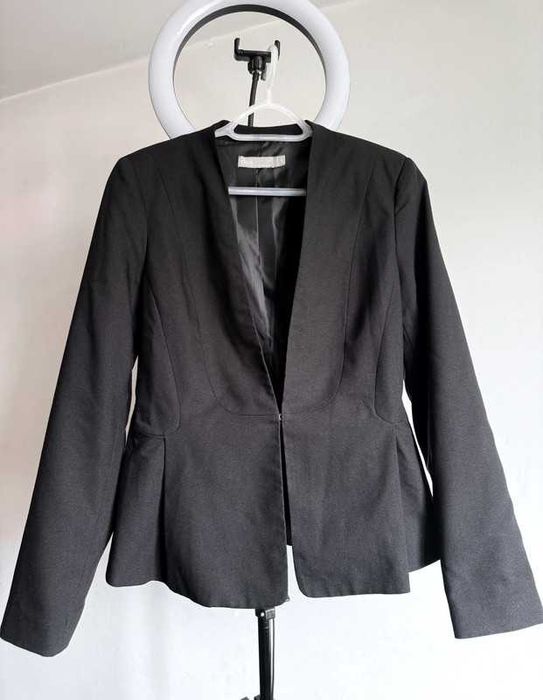 Żakiet marynarka z baskinką asos