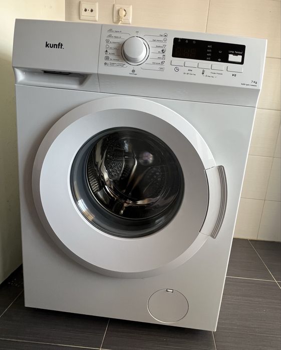 Máquina de Lavar Roupa KUNFT