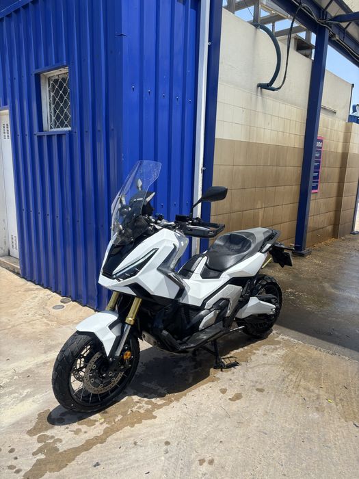 Vendo X-ADV de 2024 com SC Project