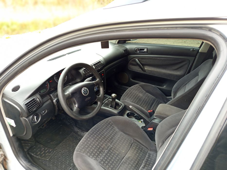 Автомобіль пасат